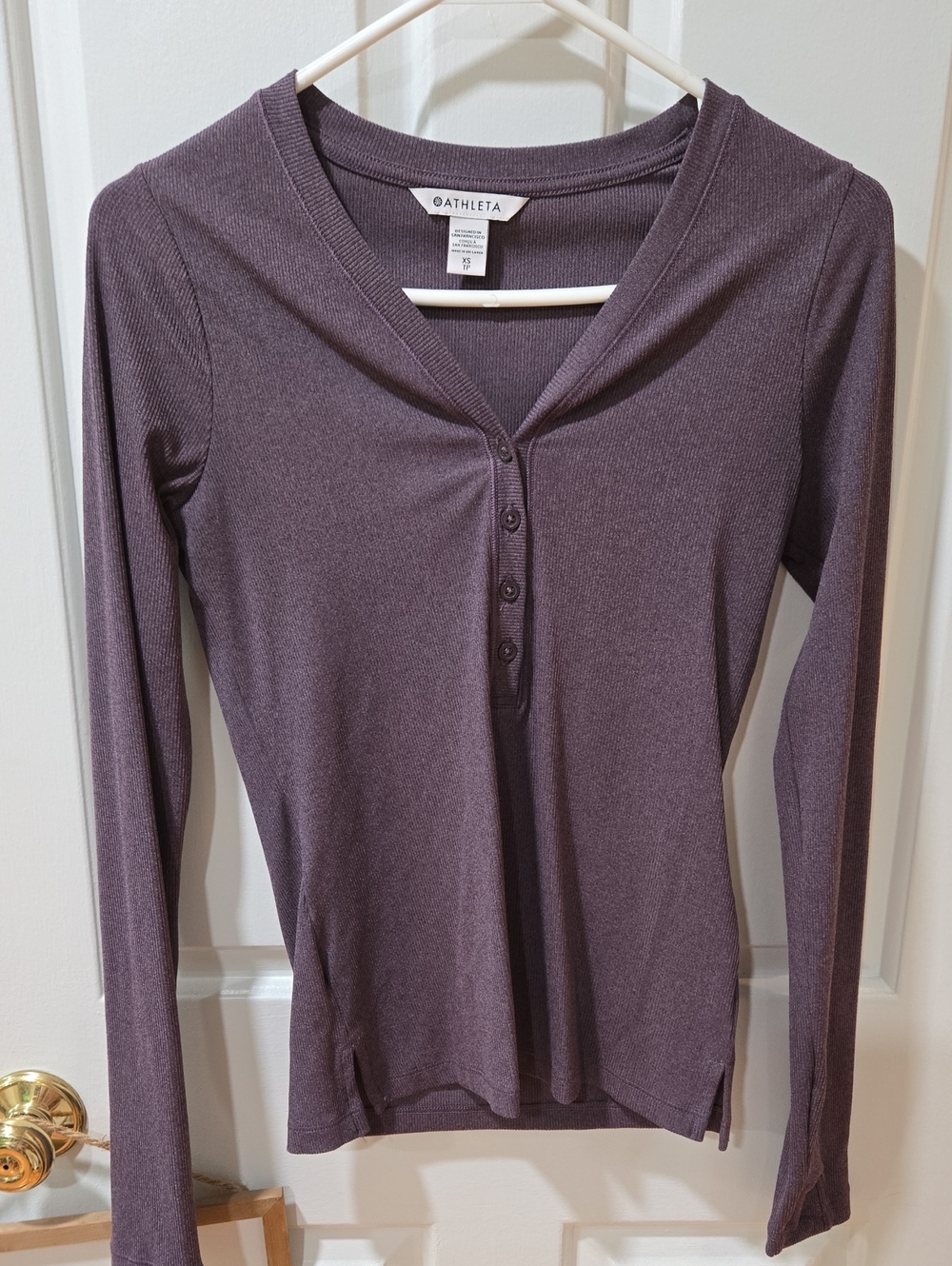 Athleta Uptempo Long Sleeve Henley Top in Dusty Plum, Size XS